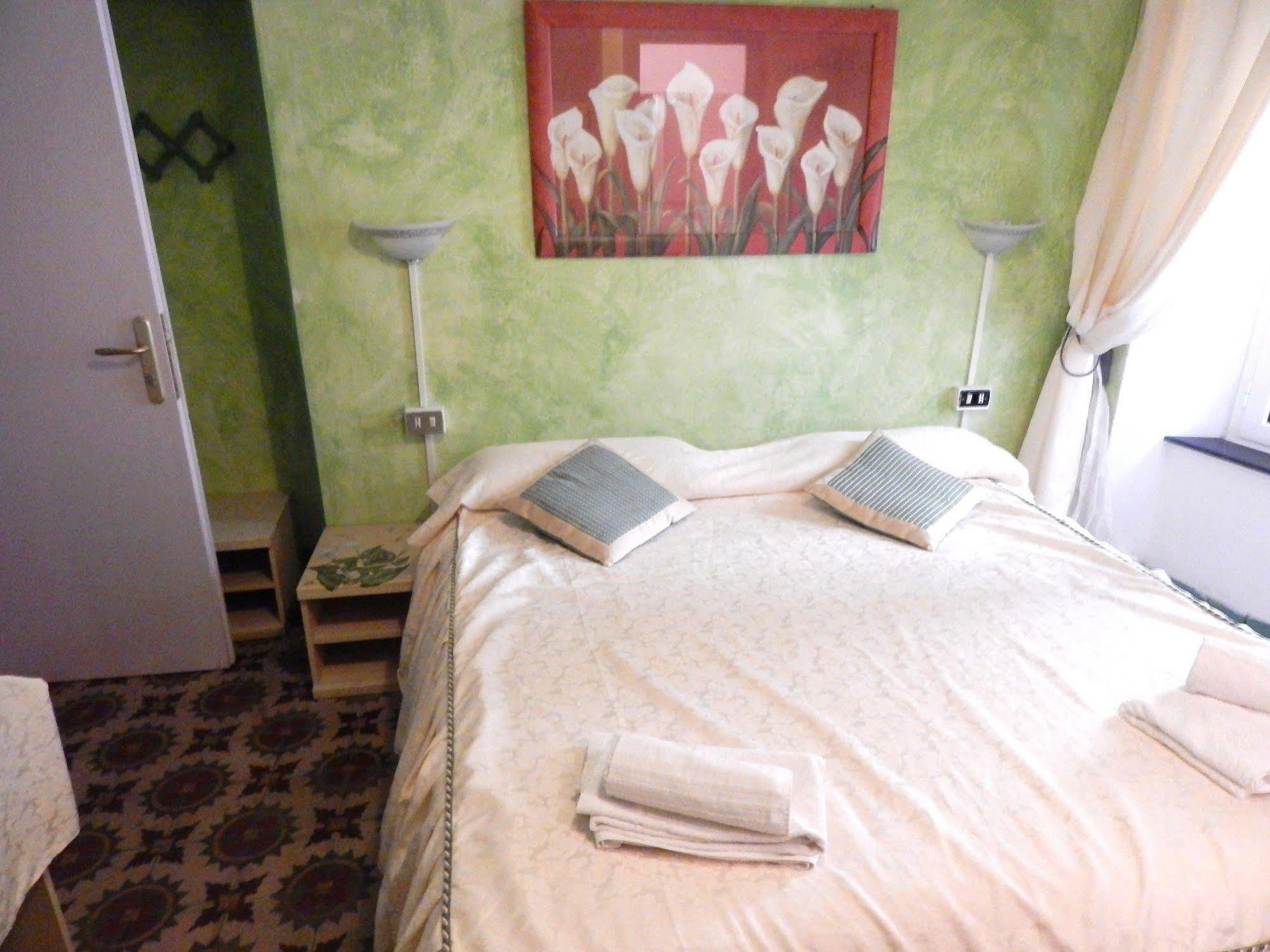 Hotel Glicine Noli Dış mekan fotoğraf